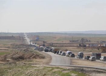 Çûyîna koma duyemîn a koçberên Efrînê taloq bû