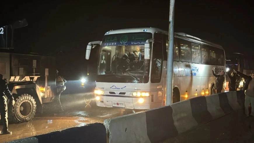 300 dîlgirtî gihîştin Hesekê