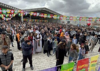 ‘Newroza bê em ê bi Rêber Apor re pîroz bikin’