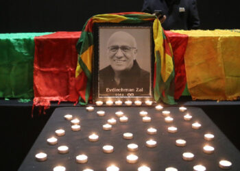 Xebatkarê Kulturê Kurdî Evdirehman Zal bi merasim yeno oxirkerdene