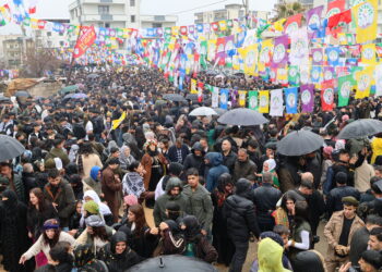 Newroza Hezexê: Em ji aştiya birûmet re amade ne