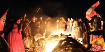 ‘Em ê yekîtiya gelê Kurd bi agirê Newrozê bidin nişandan’