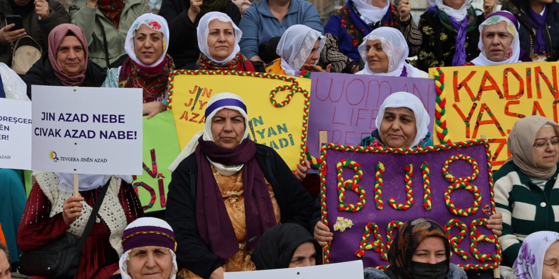 TJAyê li Stenbolê çalakî li dar xist: Em li dijî dagirkeriyê li cem gel û jinan in