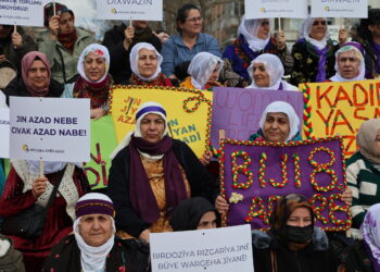 TJAyê li Stenbolê çalakî li dar xist: Em li dijî dagirkeriyê li cem gel û jinan in
