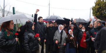 Li Agirî, Şirnex û Stenbolê serdana goristanan dom kir