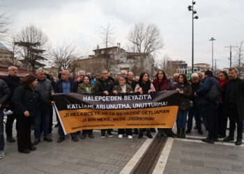 Li Stenbolê komkujiya Helebceyê û Beyazitê hate şermezarkirin