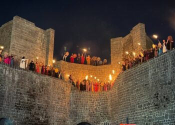 Sûranê Amedî de Newroz bi meşaleyan ame pîrozkerdene