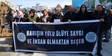 Bêrêziya li dijî miriyan li Wanê hate şermezarkirin