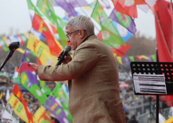 Veysî Aktaş: Rojeva sereke ya civînên me serkeftin û serhildana Wanê bû
