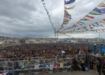 Newroza Cizîrê bi govend û dîlanê dawî bû