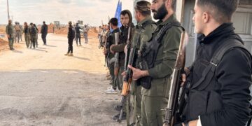 Hêzên Hikûmeta Demkî ji Hesekê vekişiyan Reqayê