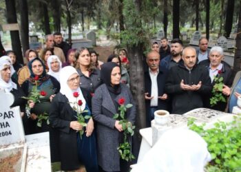 Rojnameger Volkan Eryîgît li ser gora xwe hate bibîranîn