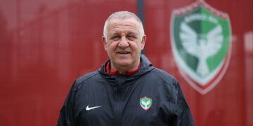 Amedspor teknîk dîrektor Mesût Bakkalî reyde rayîrê xo abirna