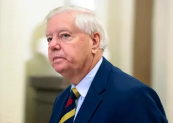 Graham: Trump rey nêdano Îran Neqebê Hurmuzî kontrol bikero