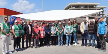 DEM Partî û HDK çûn serdana karkeran