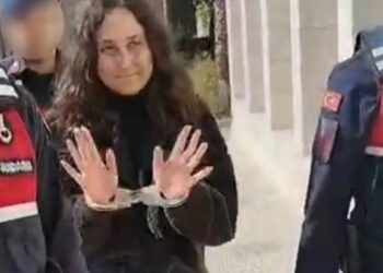 Berxwedêra Akbelenê Esra Işik nehat berdan