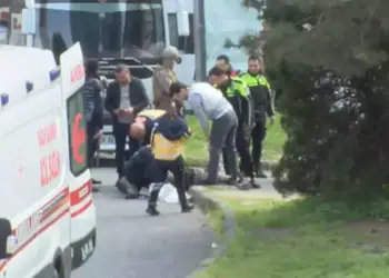 Hêrişê Konsolosê Îsraîlî de kesê ke ame kiştene 2 kesî zî birîndar bîyê
