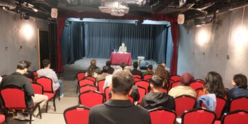 Rênas Jiyan li Êlihê bi xwînerên xwe re hat gel hev