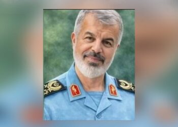 Fermandarên moşekan û petrolê yên Îranê hatin kuştin