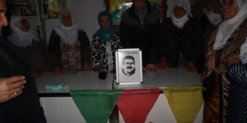 Li Bayrakliyê pîrozbahiya 4ê Nîsanê: Tu bûyî ronahiya hemû cîhanê!