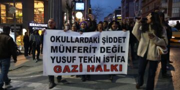 Gelê taxa Gaziyê li dijî êrîşên li dibistanan meşiya