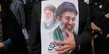 Hat îdiakirin ku Mucteba Xameney li Qûmê di komayê de ye