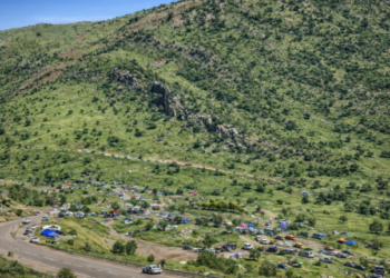 Encûmena Amêdiyê xwest rêya ku artêşa Tirkiyeyê girtiye were vekirin