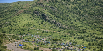 Encûmena Amêdiyê xwest ku rêya ku artêşa Tirkiyeyê girtiye were vekirin