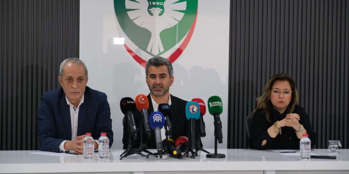 Amedsporê bang li alîgirên xwe kir: Dem dema yekbûnê ye