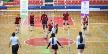 Turnuvaya Voleybolî ya cinîyan a 2. bi coş qedîyaye