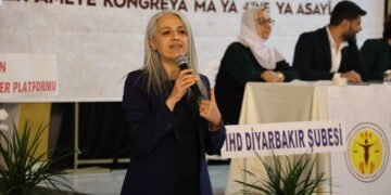 MED TUHAD-FEDê kongre li dar xist: Bi statuya Abdullah Ocalan dê deriyê hemû girtîgehan vebe