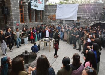 Komeleya Çand û Hunerê ya Amargiyê hate vekirin