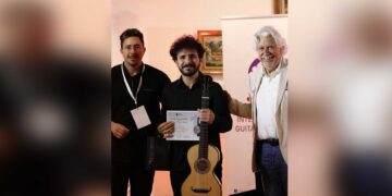 Xelata Festîvala Gîtara Klasîk a Sarajevoyê dan muzîkjenê Kurd