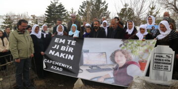 Rojnameger Evîn Bûldan hat bibîranîn