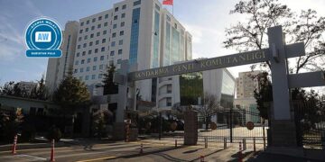 Piştî 5 salan ‘doza tazmînatê’: Dadgehê gefa girtinê li malbatan xwar