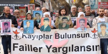 Aqûbeta Necatî Aydin û Mahmût Demîrel hate pirsîn