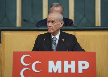 Devlet Bahçelî ser pêvajoyê axivî: Hewcehî bi mijûlkirinê nîn e