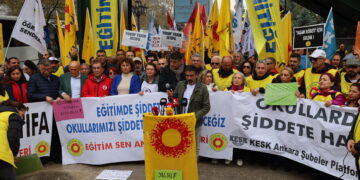 Li ber wezaretê bang kirin: Bila Yusuf Tekîn îstîfa bike