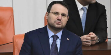 Wezîrê Dadê ji bo Rojîn Kabaîş û Gulîstan Doku daxuyanî da