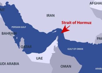 Îranê tengav vekir: Keştiyan dest bi derbasbûnê kir