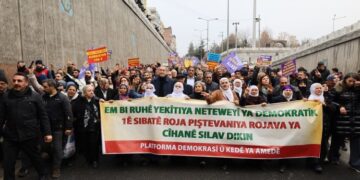 Rapora çalakiyên ji bo Rojava: Herî kêm 930 binçavkirin, 123 kes hatin girtin