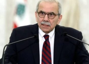 Hikûmeta Libnanê biryar girt ku çek di destê dewletê de bimîne