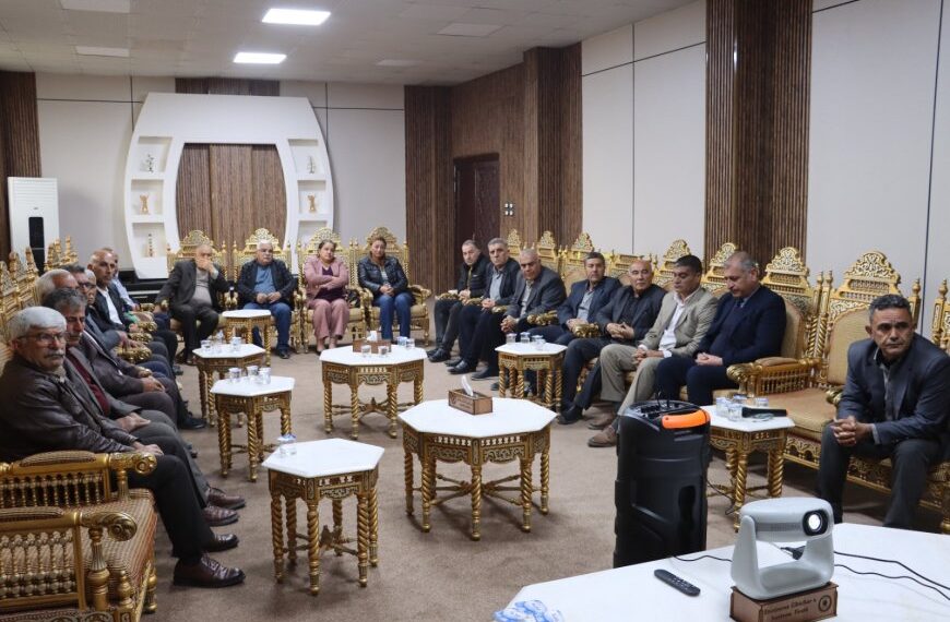 Mazlûm Ebdî bi partiyên Kurdî yên Kobanê re hevdîtin kir