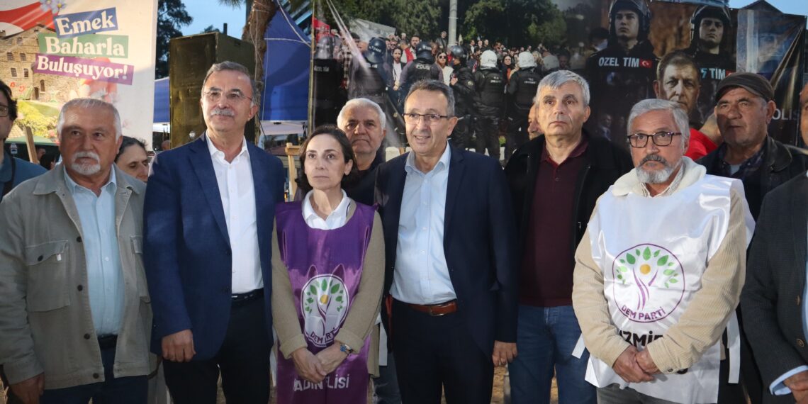 DEM Partî ji bo piştgiriyê çû serdana ‘Fabriqeya Pîşeyan’