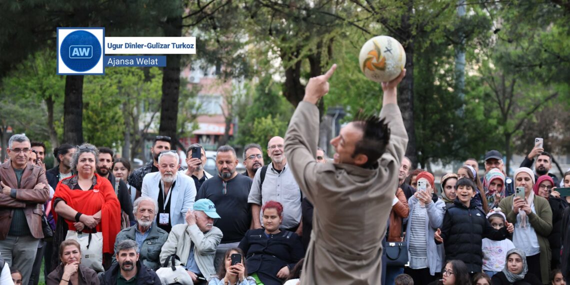 ‘Şano dikare bibe hilgirê sereke ya peyama aştiyê’