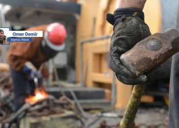 Çeteleya cînayetên kar: Di sê mehan de 432 karker mirin e