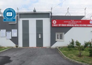 Peyvên Kurdî ‘pirsgirêk’ dîtin, ji bo pirtûkê bidin 5 hezar lîre xwestin