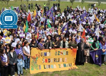 Jinên ku tev li Meşa Gemlîkê bûn: Ev meş meşa azadiyê ye