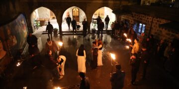 Bi skêç û dengbêjiyê rojbûna Rêberê Gelê Kurd hat pîrozkirin