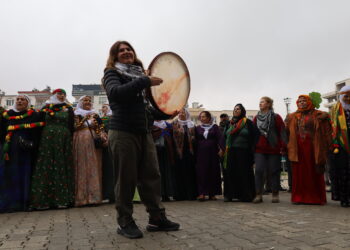 Li Xelfetiyê pîrozbahiya rojbûna Rêberê Gelê Kurd: Em azadiya Serokê xwe dixwazin